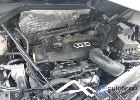 2018 Audi Q3 2.0T Premium/2.0T Sport Premium из США, поврежденный, VIN WA1ECCFS3JR008950